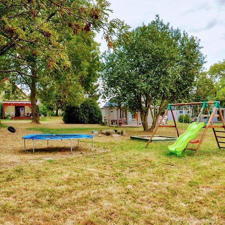 Zielone Wakacje Kusin, Domki Jednorodzinne Karnice Buitenkant foto