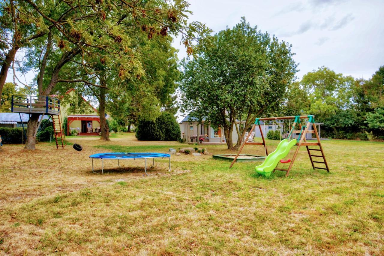 Zielone Wakacje Kusin, Domki Jednorodzinne Karnice Buitenkant foto